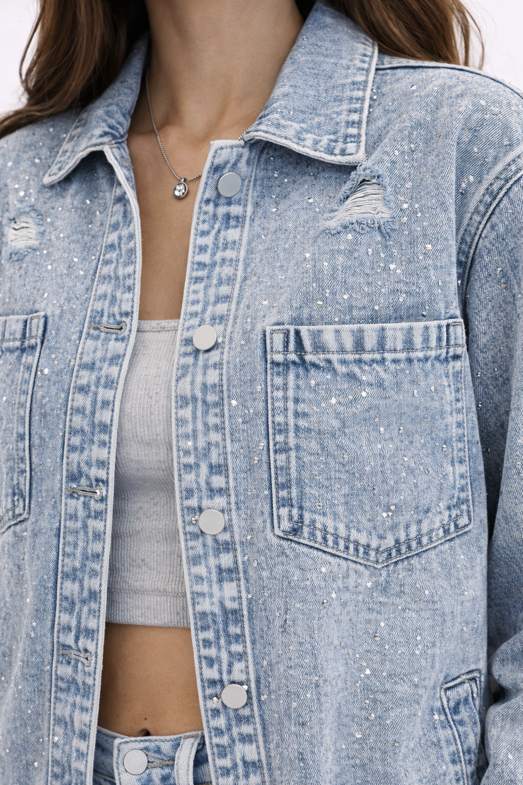 Geacă Denim Damă cu Pietricele Strălucitoare – Jachetă Jeans Fashion Casual