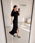 Rochie lungă damă neagră  cu nasturi frontali și guler decorativ