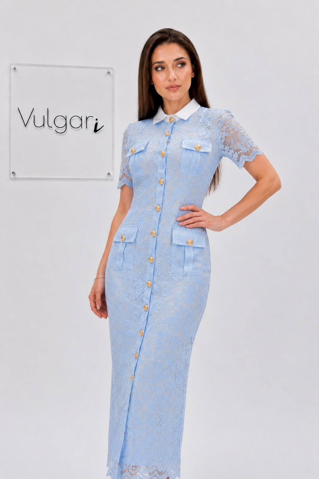Rochie Midi Bleu din Dantelă, Croială Cambrată, Guler Alb și Nasturi Aurii | Vulgari