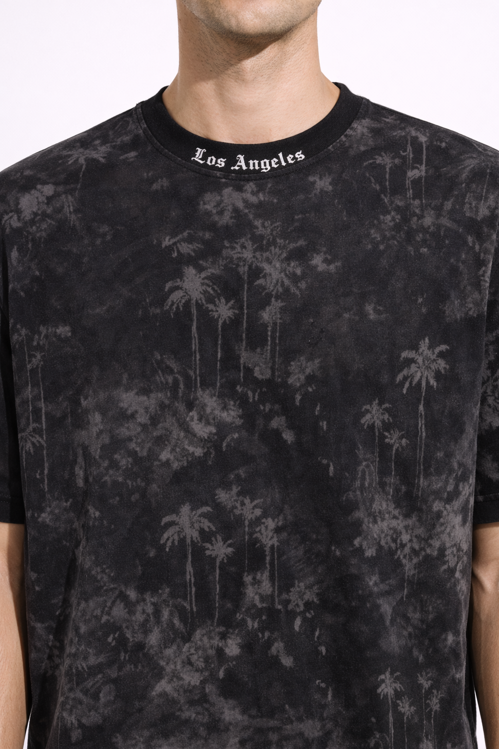 Compleu Sport Oversize Negru Bărbați – Tricou și Pantaloni Scurți Palm Print