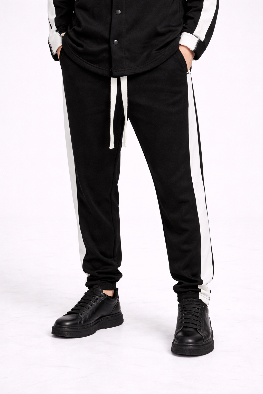 Set Unisex Sport Negru – Cămașă și Pantaloni Casual