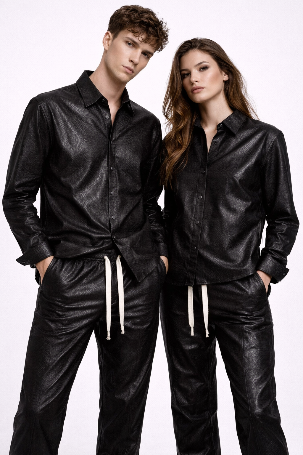 Set Unisex Piele Ecologică Model Piton – Cămașă și Pantaloni Elegant