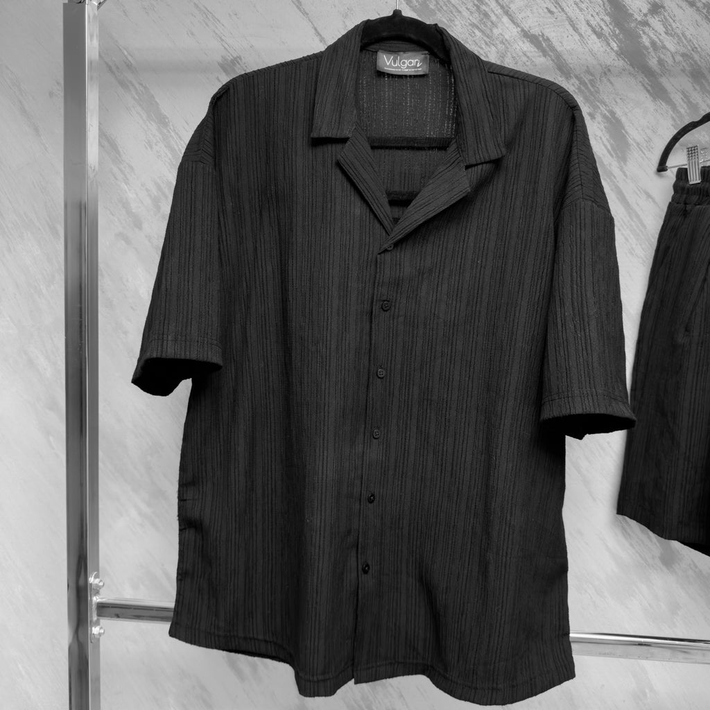 Compleu de Vară Negru Bărbați – Cămașă și Pantaloni Scurți Casual Oversize