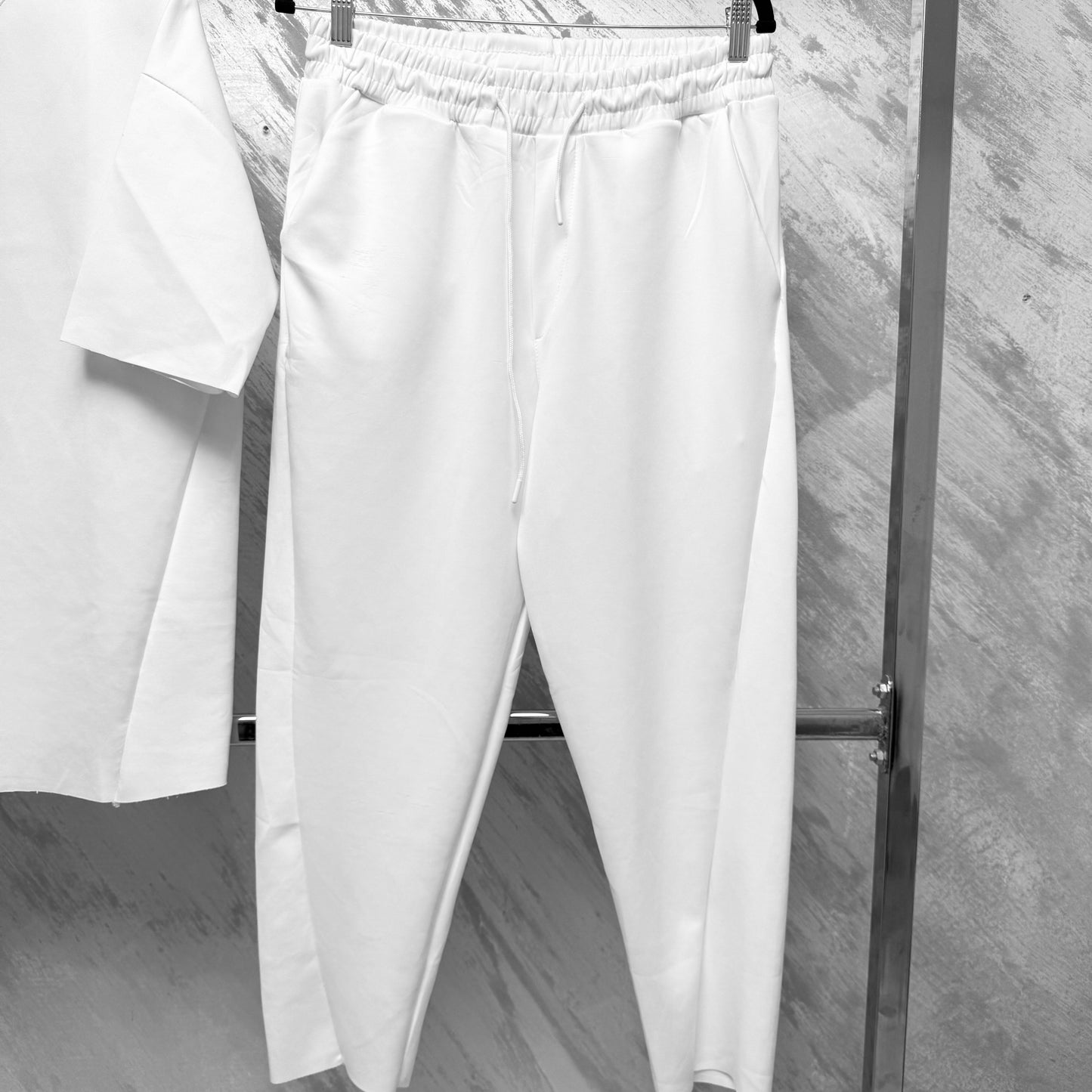 COMPLEU SPORT ALB NEGRU