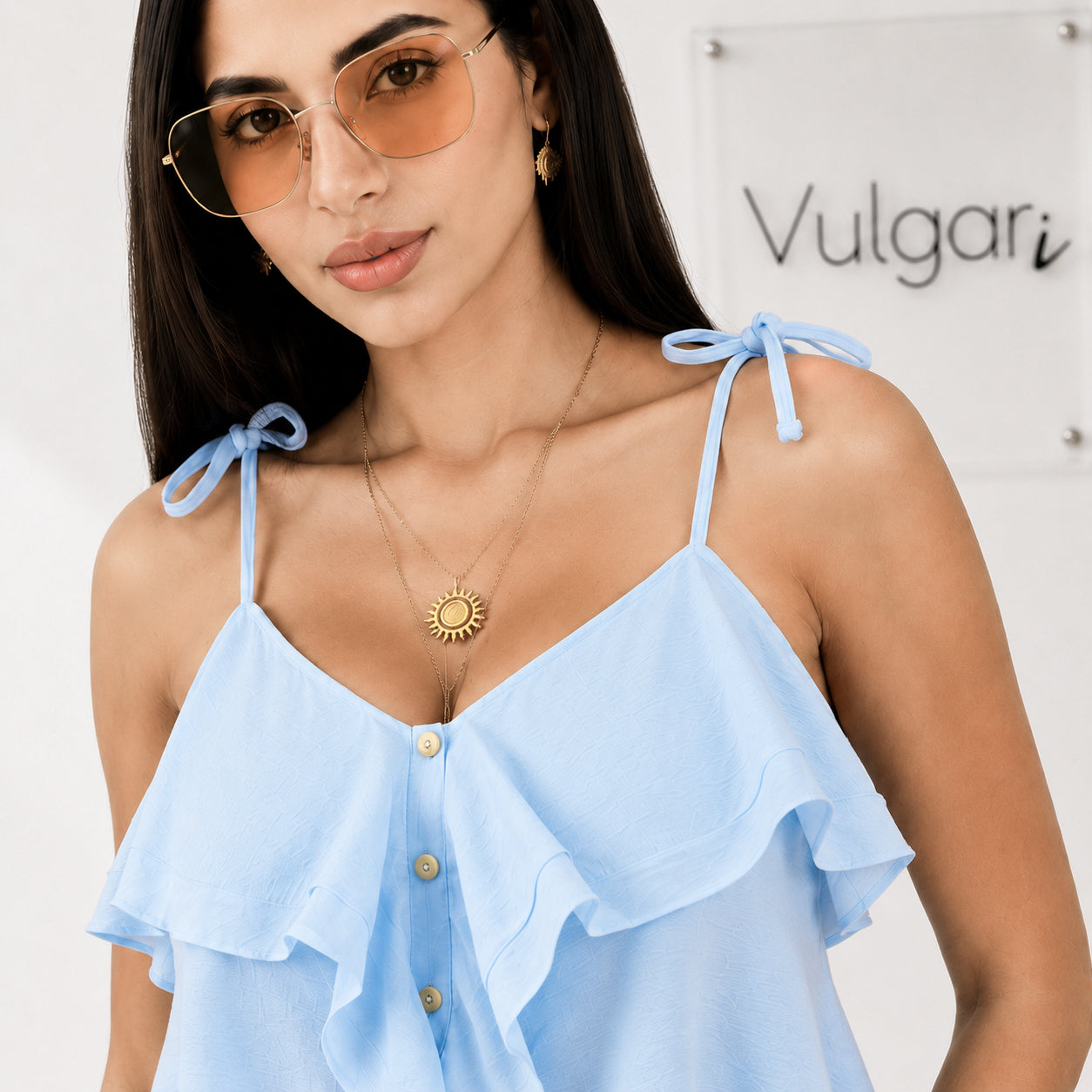 Compleu Damă Bleu de Vară, Top cu Volane și Pantaloni Scurți Lejeri, Set 2 Piese